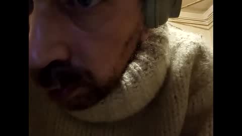 Snapshot of sweaterboy666 chatting on January 15, 2025, 5:50 am sweaterboy666 online show from January 15, 2025, 5:50 am