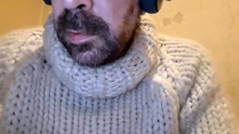 Snapshot of sweaterboy666 chatting on August 7, 2026, 1:51 am sweaterboy666 online show from August 7, 2026, 1:51 am