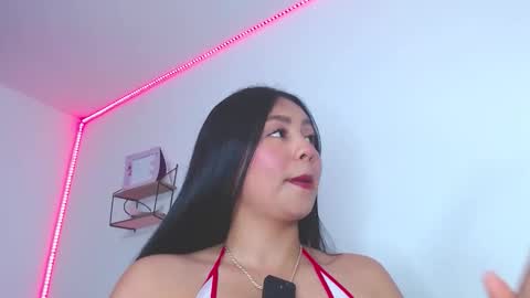 Amy  IG sweeet amy0 online show from November 6, 2025, 8:21 pm