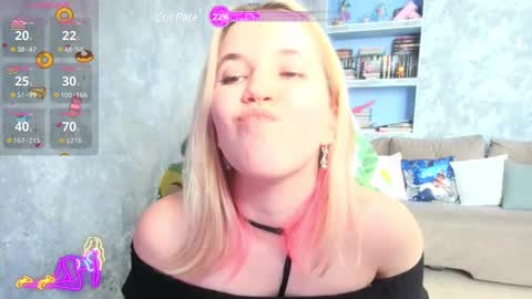 Snapshot of sweeet_bee chatting on February 21, 2025, 5:13 am Melisa online show from February 21, 2025, 5:13 am
