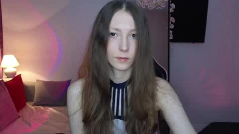 Snapshot of sweeet_lilit chatting on February 17, 2025, 1:15 am SwitLilit online show from February 17, 2025, 1:15 am