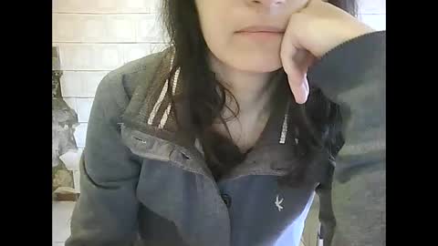 sweet4y0u online show from March 15, 2026, 8:09 am