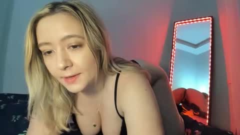 Anne Marie online show from October 11, 2025, 8:24 am