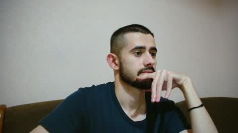 Snapshot of sweet__daddy8 chatting on December 10, 2024, 6:38 pm BredEmiliya online show from December 10, 2024, 6:38 pm