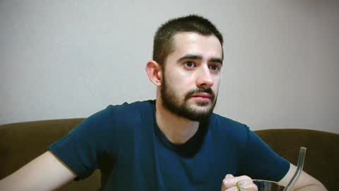 Snapshot of sweet__daddy8 chatting on December 27, 2024, 4:47 am BredEmiliya online show from December 27, 2024, 4:47 am