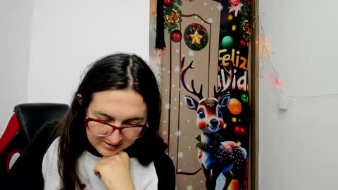 sweet__suck69bitch online show from December 20, 2024, 8:06 am