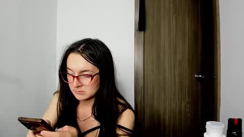sweet__suck69bitch online show from February 26, 2025, 5:09 am