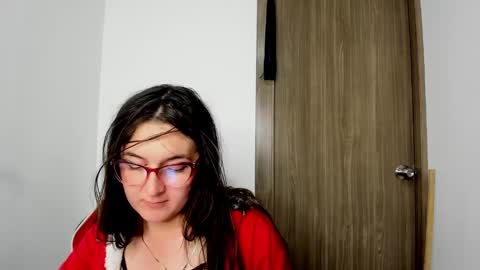sweet__suck69bitch online show from February 28, 2025, 7:05 am