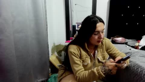 sweet__suck69bitch online show from March 13, 2026, 5:25 am