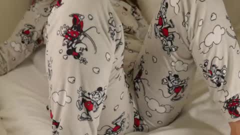 Snapshot of sweet_adelee chatting on April 28, 2026, 9:36 am free online show from April 28, 2026, 9:36 am