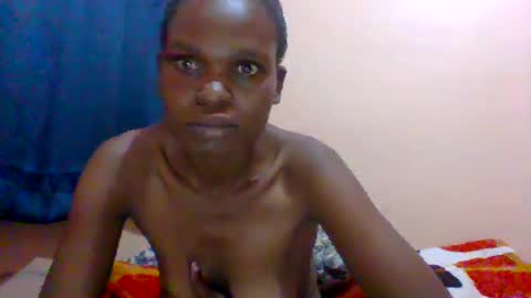 Snapshot of sweet_adora chatting on February 5, 2025, 8:25 pm sweet_adora online show from February 5, 2025, 8:25 pm