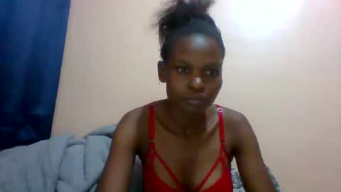 Snapshot of sweet_adora chatting on February 6, 2025, 11:10 am sweet_adora online show from February 6, 2025, 11:10 am