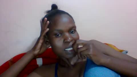 Snapshot of sweet_adora chatting on February 7, 2025, 10:08 am sweet_adora online show from February 7, 2025, 10:08 am