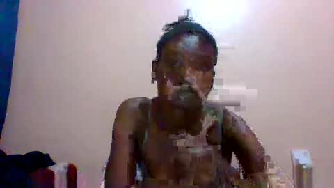 Snapshot of sweet_adora chatting on February 24, 2025, 5:11 am sweet_adora online show from February 24, 2025, 5:11 am