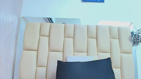 Amye  online show from September 26, 2025, 8:57 pm