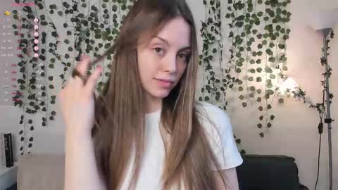Alice online show from October 21, 2025, 7:42 am