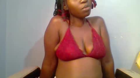 Snapshot of sweet_arianna_ chatting on February 3, 2025, 12:03 pm timaya online show from February 3, 2025, 12:03 pm