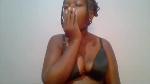 Snapshot of sweet_arianna_ chatting on February 20, 2025, 3:34 am timaya online show from February 20, 2025, 3:34 am