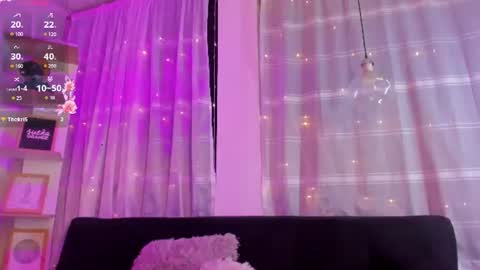 Snapshot of sweet_bellaa_ chatting on July 2, 2026, 5:35 am Bella online show from July 2, 2026, 5:35 am