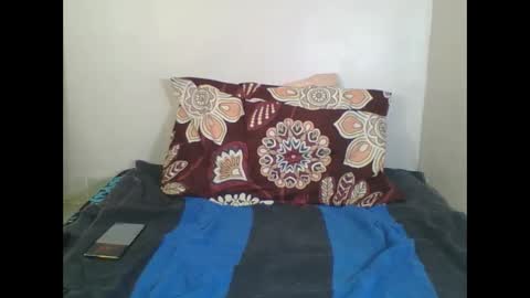 bella online show from March 25, 2026, 2:39 am