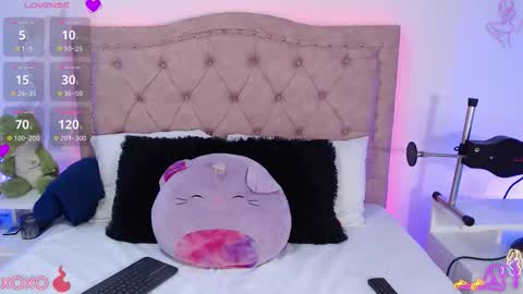 Snapshot of sweet_caandyy chatting on October 12, 2025, 7:40 am sweet caandyy online show from October 12, 2025, 7:40 am