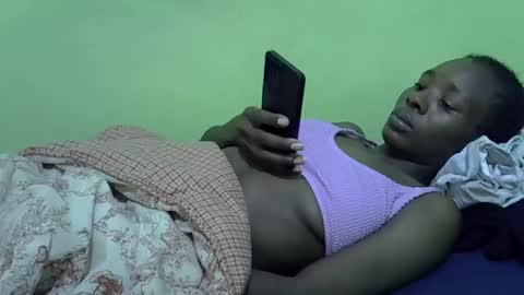 sweet_candie01 online show from December 21, 2025, 5:03 am