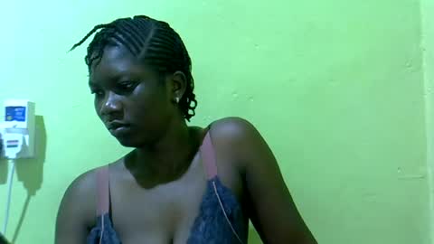 Snapshot of sweet_cherie1 chatting on July 15, 2026, 3:12 am sweet_cherie1 online show from July 15, 2026, 3:12 am