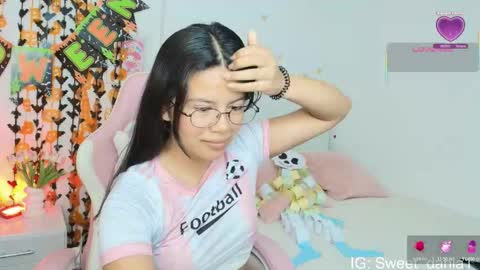 Snapshot of sweet_dania_ chatting on October 23, 2025, 8:46 am sweet_dania_ online show from October 23, 2025, 8:46 am
