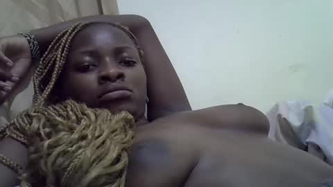 Snapshot of sweet_eldah chatting on September 14, 2025, 3:22 pm Sweet eldah online show from September 14, 2025, 3:22 pm