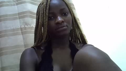 Snapshot of sweet_eldah chatting on September 26, 2025, 8:13 pm Sweet eldah online show from September 26, 2025, 8:13 pm