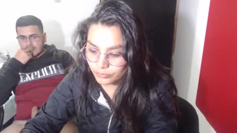 Snapshot of sweet_fantasy_couple chatting on February 24, 2025, 12:41 am sweet_fantasy_couple online show from February 24, 2025, 12:41 am