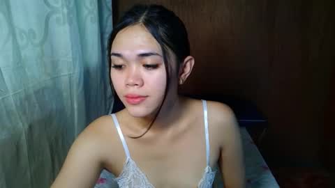 Snapshot of sweet_fantazies chatting on February 24, 2026, 4:10 am LIRA AND RIO online show from February 24, 2026, 4:10 am