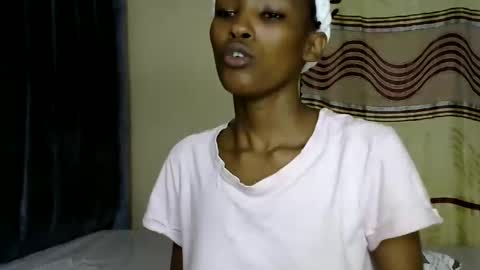 sweet_freaky online show from May 22, 2026, 8:47 pm