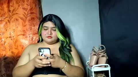 sweet_frex123 online show from July 21, 2026, 4:26 am