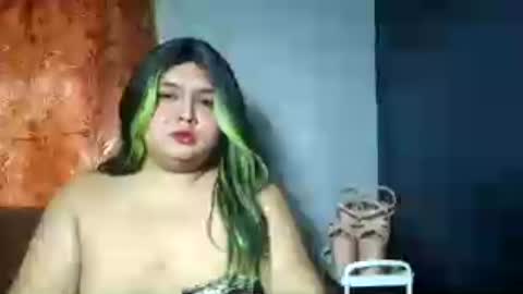sweet_frex123 online show from July 23, 2026, 4:32 am