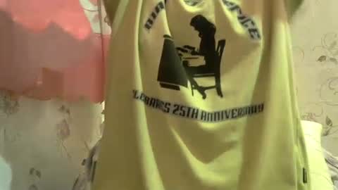 Snapshot of sweet_gamella chatting on January 30, 2025, 4:02 pm Gael online show from January 30, 2025, 4:02 pm