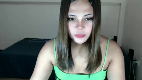 sophia daisy  online show from January 24, 2025, 1:13 am