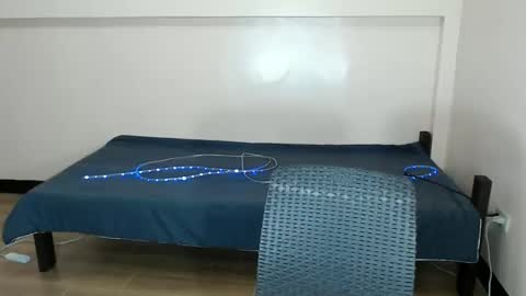 sophia daisy  online show from February 3, 2025, 2:03 am