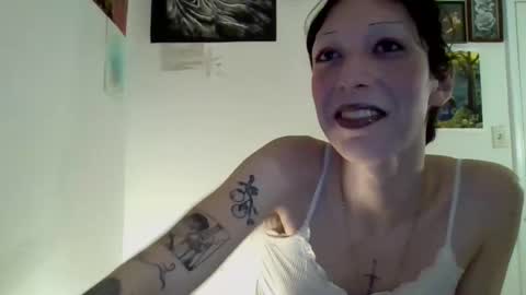 sweet_harvey online show from March 2, 2026, 2:36 am