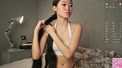 Snapshot of sweet_is_kim2 chatting on May 2, 2026, 7:02 am Kim online show from May 2, 2026, 7:02 am