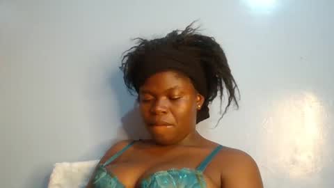 Snapshot of sweet_jamiie chatting on January 17, 2026, 11:19 pm jay online show from January 17, 2026, 11:19 pm