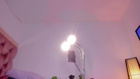 Diana online show from February 27, 2026, 4:23 am