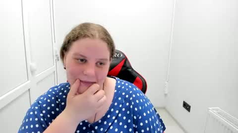 Karla online show from June 23, 2026, 12:14 pm