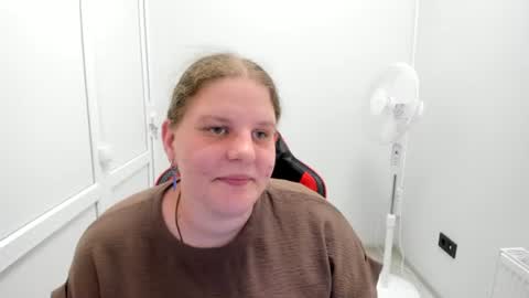 Karla online show from July 12, 2026, 2:19 pm