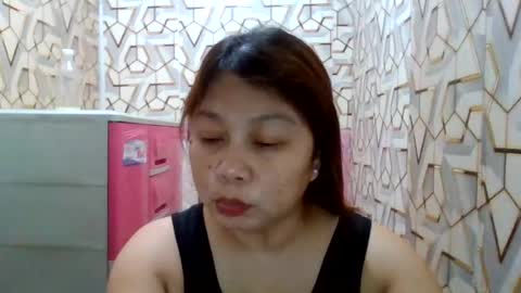 sweet_kayley online show from July 6, 2026, 4:31 am
