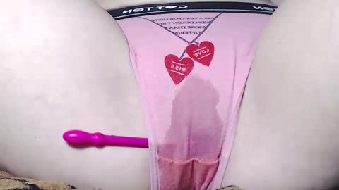 Kitten online show from February 6, 2025, 7:02 am