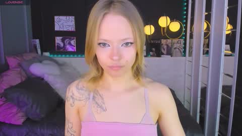 Lucy online show from March 8, 2026, 1:59 pm