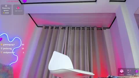 Snapshot of sweet_mackensy chatting on March 2, 2026, 7:15 am Miss Mackensy online show from March 2, 2026, 7:15 am