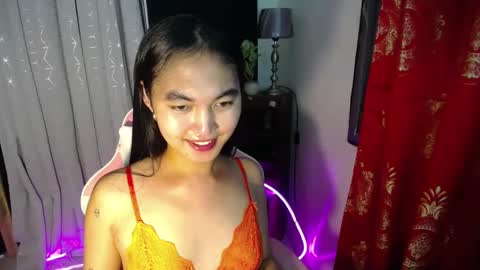 Snapshot of sweet_mariax chatting on January 19, 2025, 11:23 am Maria Stella online show from January 19, 2025, 11:23 am