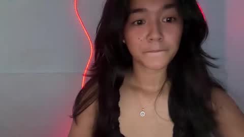 Snapshot of sweet_megan0 chatting on October 13, 2025, 11:43 am Megan online show from October 13, 2025, 11:43 am